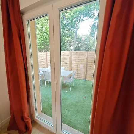 Apartment 3p Calme En Rdj - Quiet 2 Bedroom With Large Terrace *