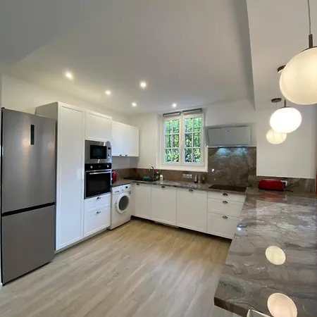 شقة 3p Calme En Rdj - Quiet 2 Bedroom With Large Terrace كان