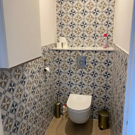 شقة 3p Calme En Rdj - Quiet 2 Bedroom With Large Terrace